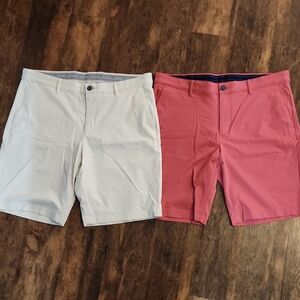 (Lot)  Tommy Bahama Golf Performance Shorts in Island Cream and Salmon Red